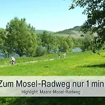 아파트 Schwaab-scherr, Naehe Bernkastel, Mit Gratis Oepnv-ticket, Parkplaetzen Und Fahrradgarage *