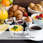 Schwaab-scherr, Naehe Bernkastel, Mit Gratis Oepnv-ticket, Parkplaetzen Und Fahrradgarage 에르덴