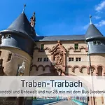 Schwaab-scherr, Naehe Bernkastel, Mit Gratis Oepnv-ticket, Parkplaetzen Und Fahrradgarage