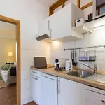 Apartment Schwaab-scherr, Naehe Bernkastel, Mit Gratis Oepnv-ticket, Parkplaetzen Und Fahrradgarage Erden