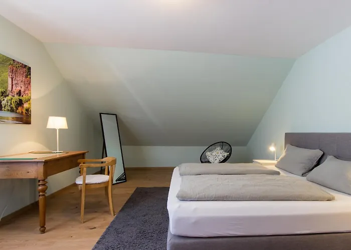 Schwaab-scherr, Genau Zwischen Bernkastel-kues Und Traben-trarbach, Mit Kostenlosem Oepnv-ticket Fuer Bus Und Bahn, Parkplaetzen Und Fahrradgarage *