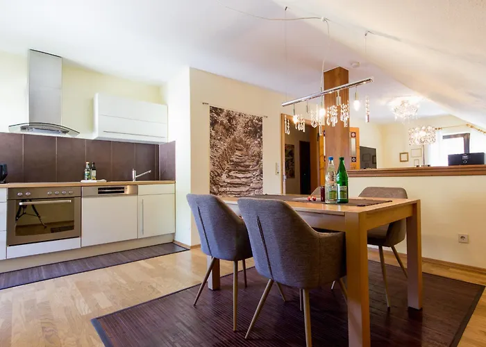 Schwaab-scherr, Genau Zwischen Bernkastel-kues Und Traben-trarbach, Mit Kostenlosem Oepnv-ticket Fuer Bus Und Bahn, Parkplaetzen Und Fahrradgarage